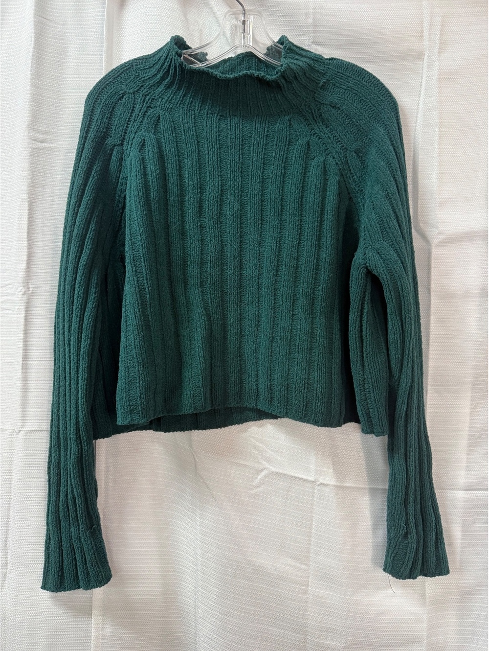 American Eagle Dark Green Ribbed Pullover Sweater, Size Large